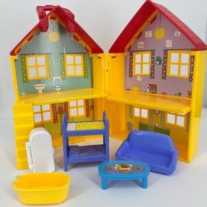 Peppa Pig Deluxe Fold N Go House Playset Lot Furniture Dollhouse